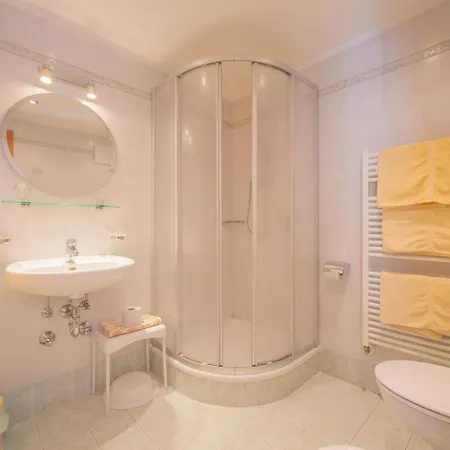 Moser Apartment